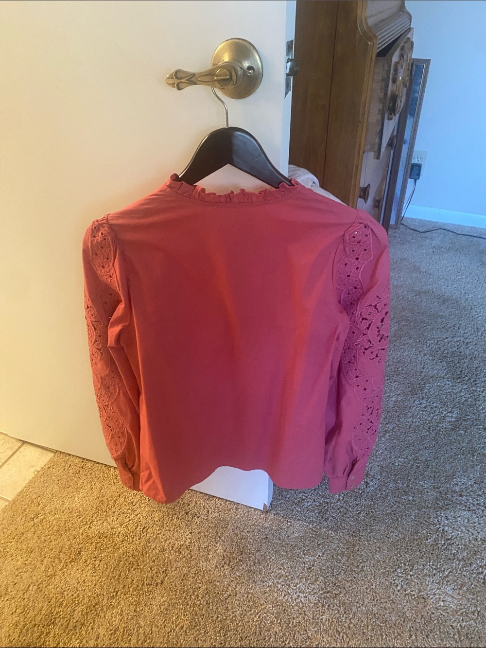 Sezane Rose-Pink Eyelet Puff-Sleeve Blouse - Picture 2 of 5